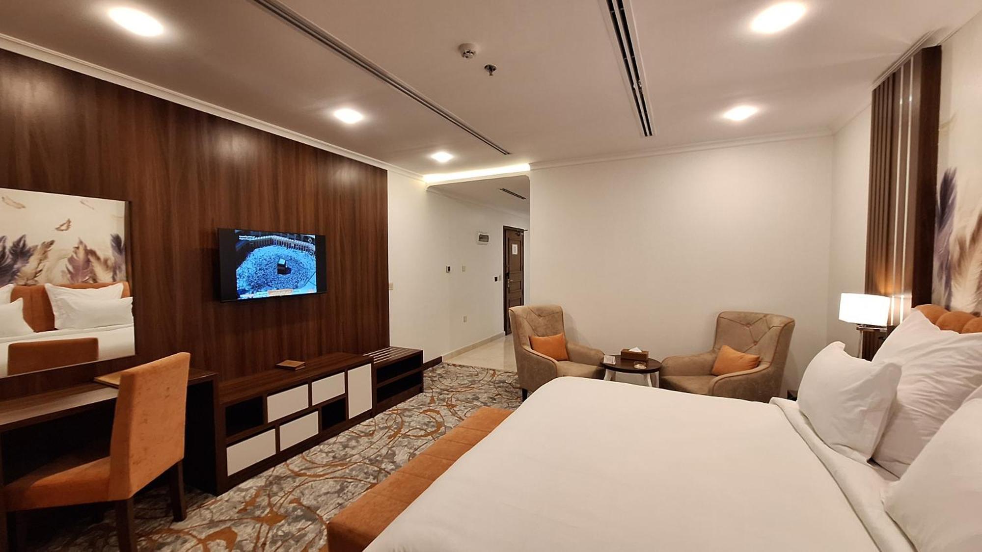 Tulip Plaza By Lpc Hotels & Resorts Hafar Al-Batin Exterior photo