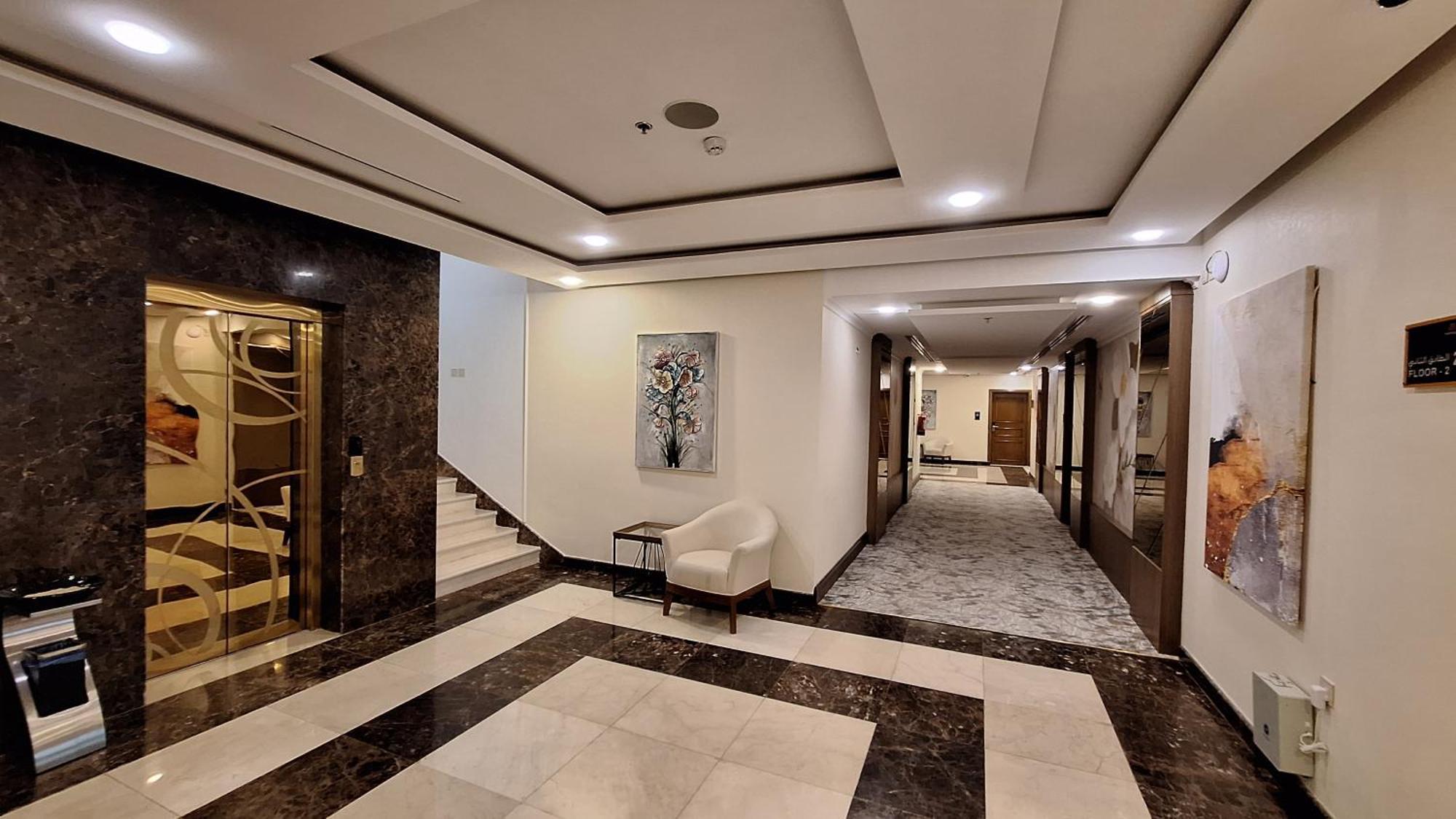 Tulip Plaza By Lpc Hotels & Resorts Hafar Al-Batin Exterior photo