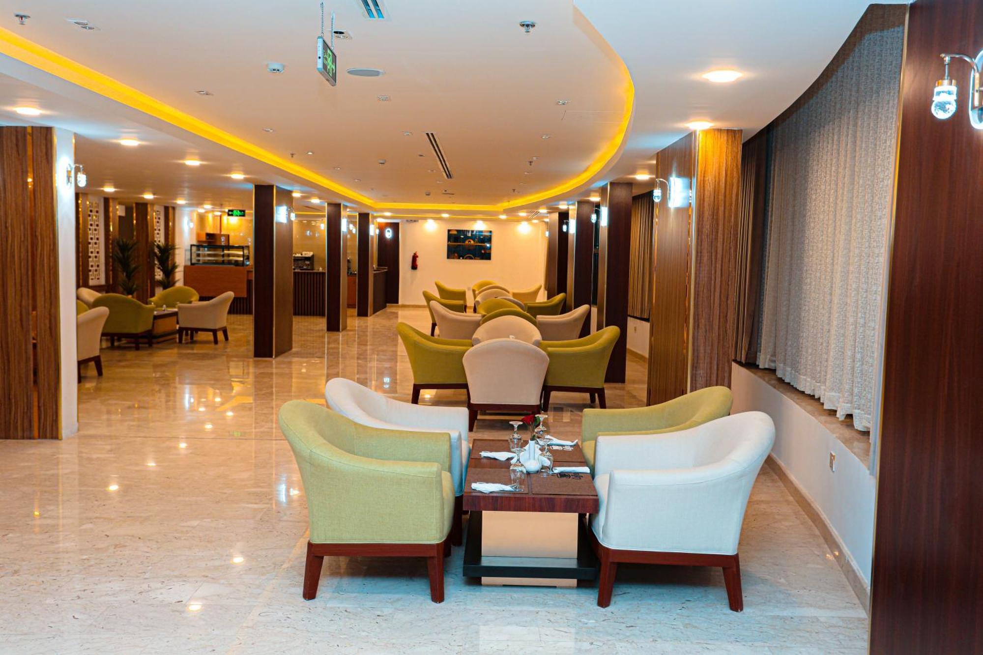 Tulip Plaza By Lpc Hotels & Resorts Hafar Al-Batin Exterior photo